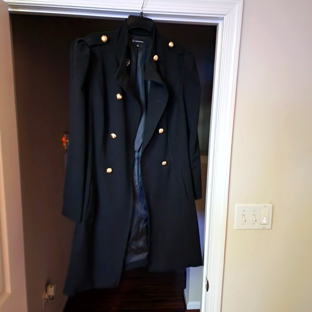Women's Large Elegant Trench Coat